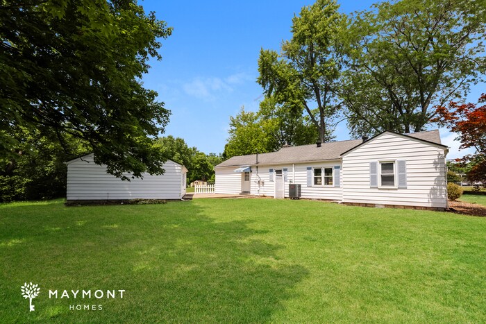 Building Photo - 1176 Highview Dr