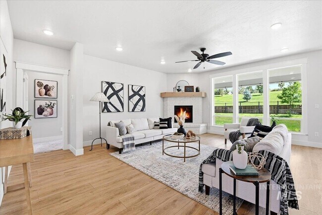 Building Photo - 2374 S Pelion Way