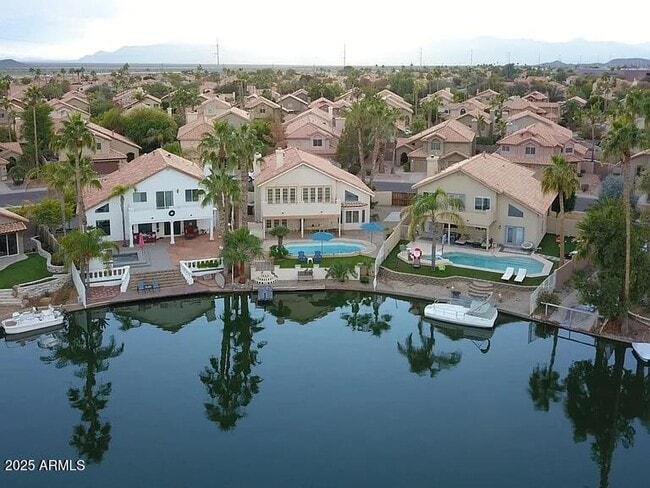 Building Photo - 16625 S 34th Way