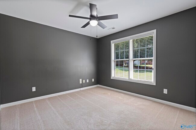 Building Photo - 122 Emory Dr