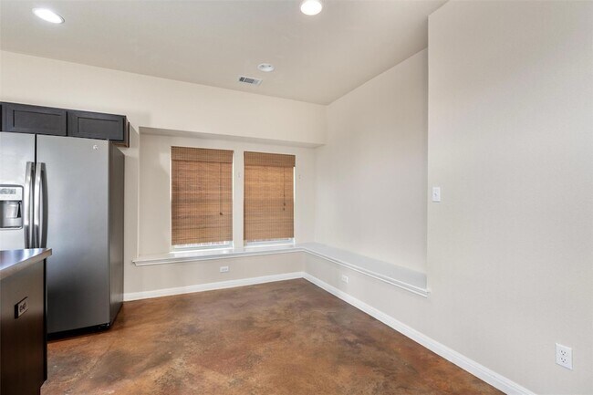Building Photo - 4606 Graceful Ln