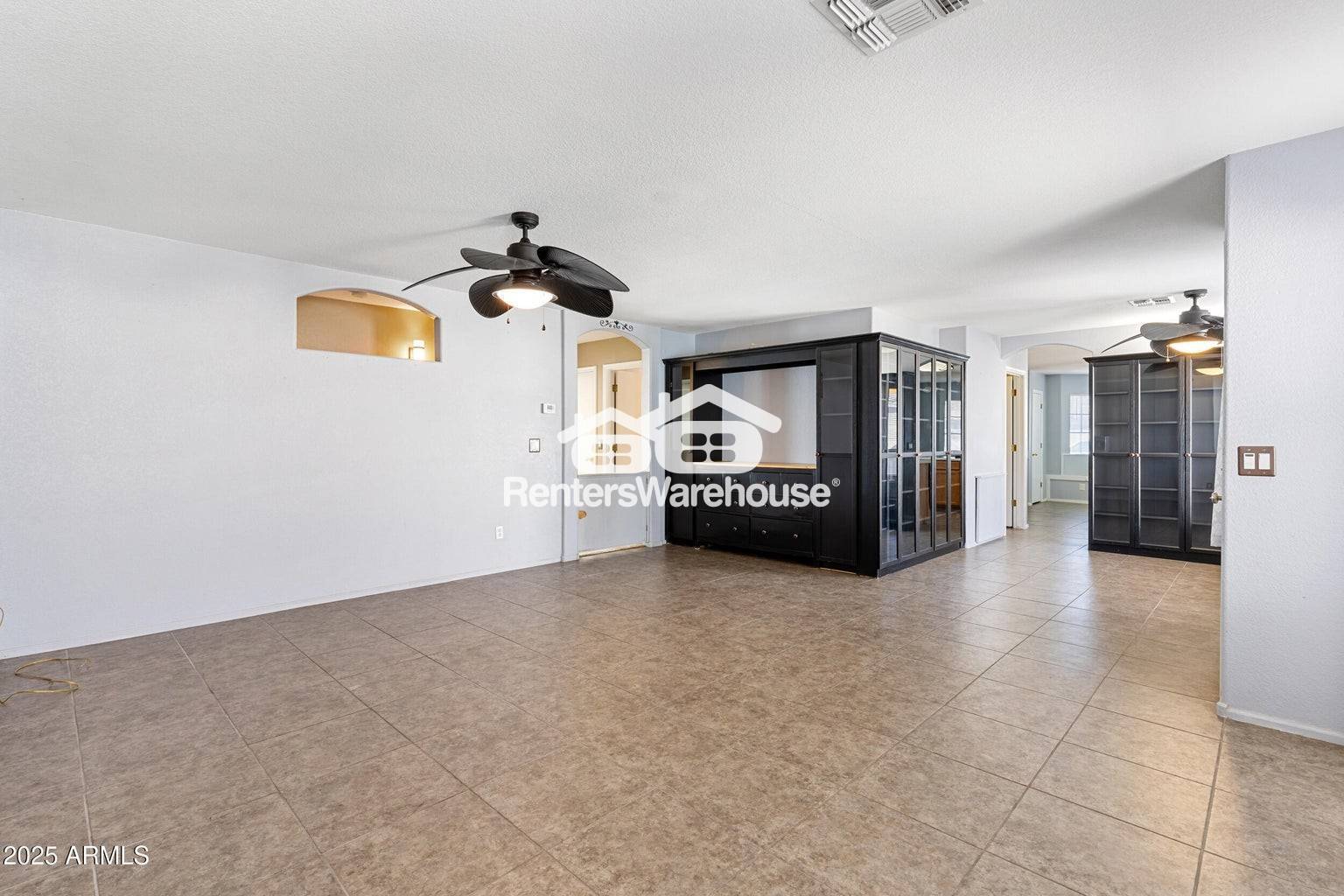 Building Photo - 39837 N Manetti St