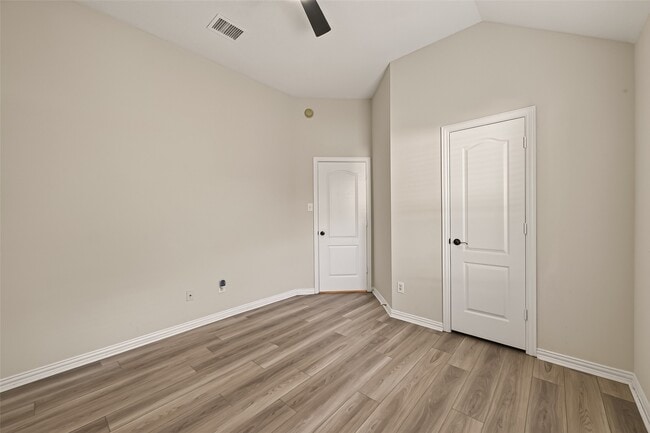 Building Photo - 2607 Plantation Hollow Ct