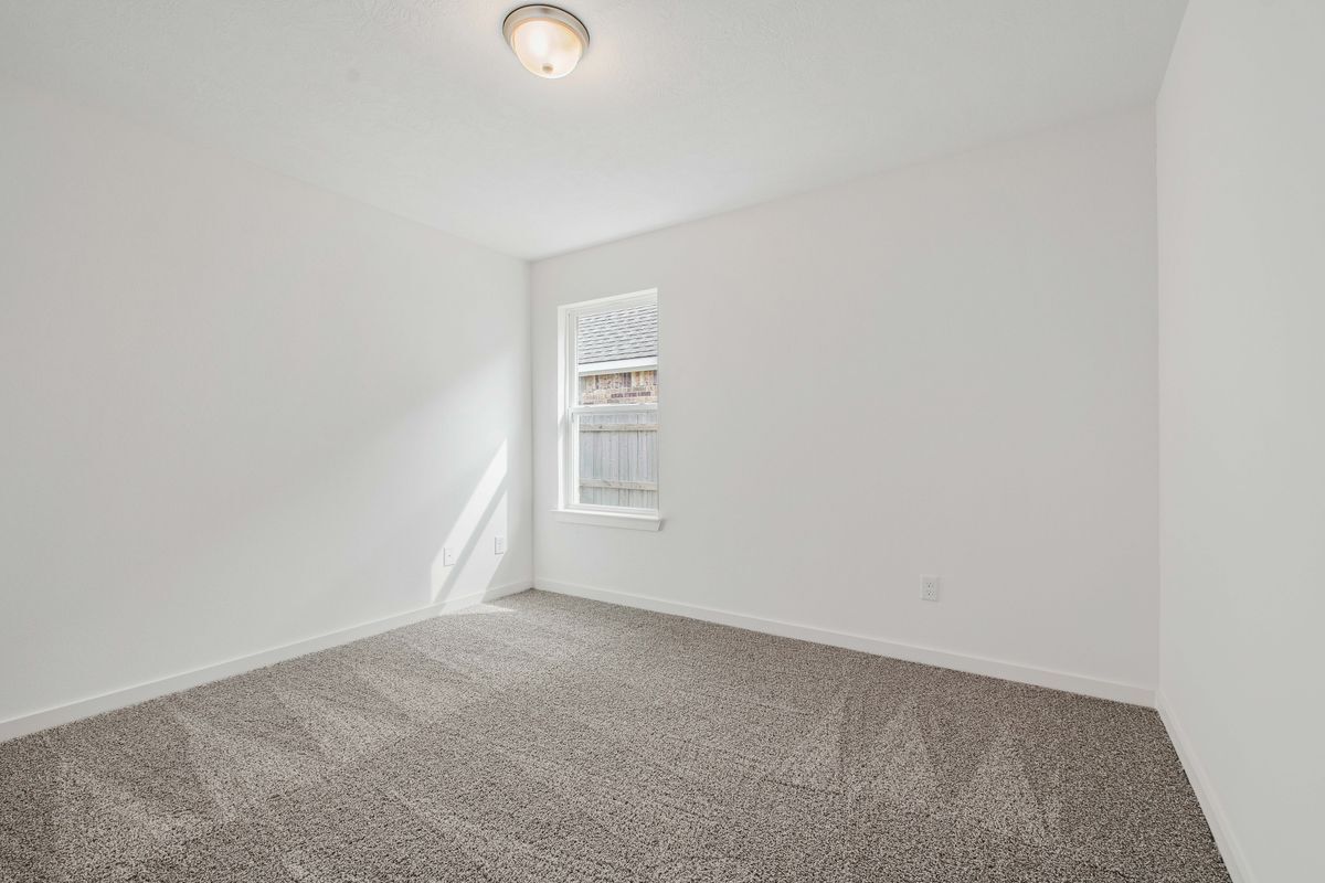 Building Photo - 6101 Pocono Dr