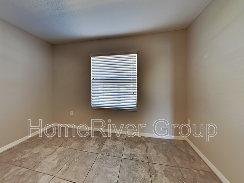 Building Photo - 10007 Crested Fringe Dr