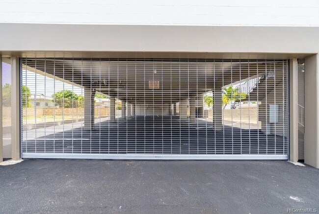 Building Photo - 3215 Hoolulu Street-#7