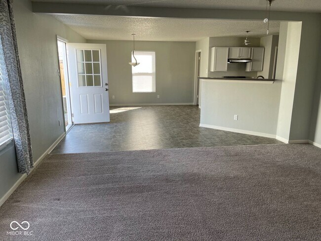 Building Photo - 8355 Becks Mill Ln