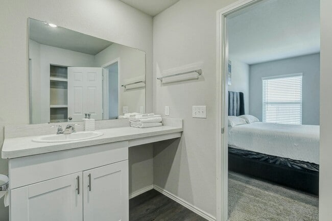 Building Photo - 10658 Red Orchid Dr