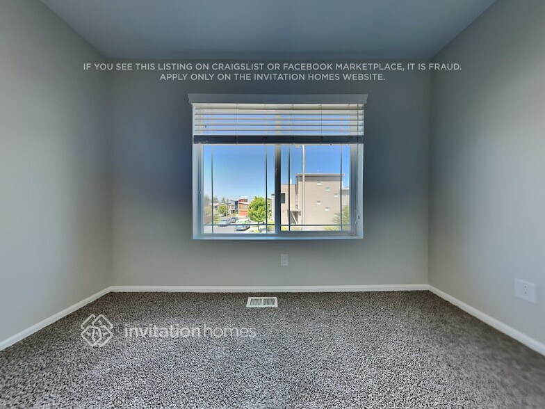 Building Photo - 3139 Vista Verde Ln SW