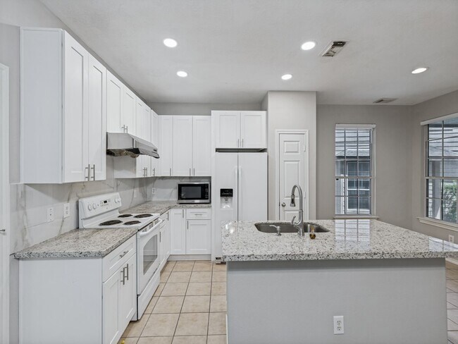 Building Photo - 151 N Burberry Park Cir