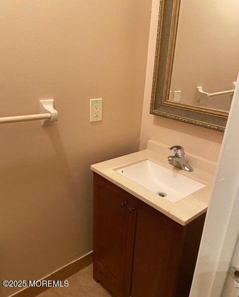 Building Photo - 438 Oak Knoll Dr