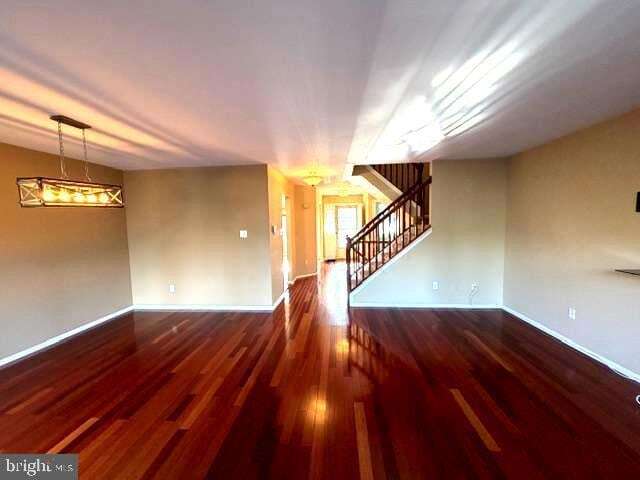 Building Photo - 28 Stanwyck Ct