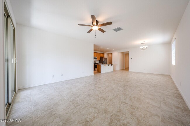 Building Photo - 8857 W Colter St