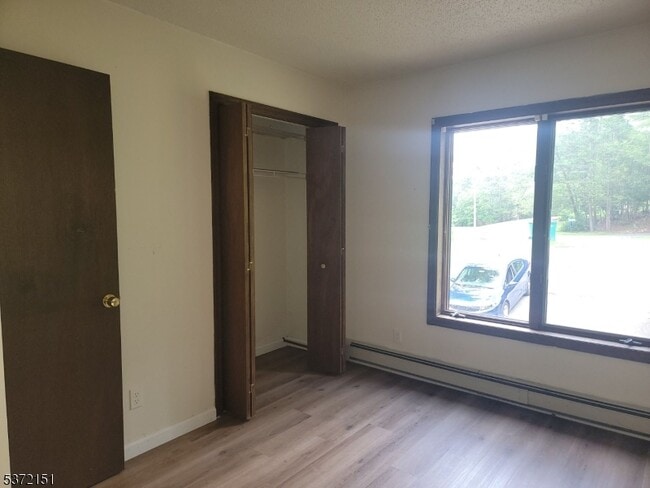 Building Photo - 118 Tomahawk Terrace