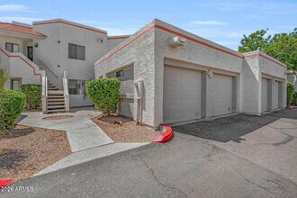 Building Photo - 835 N Granite Reef Rd