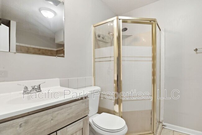 Building Photo - 8209 Gilmore Rd