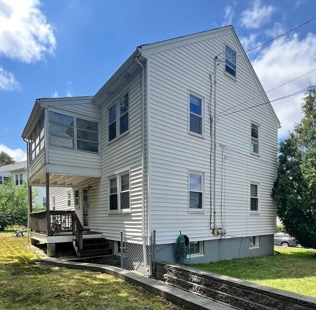 Building Photo - 4 Mangano Ct