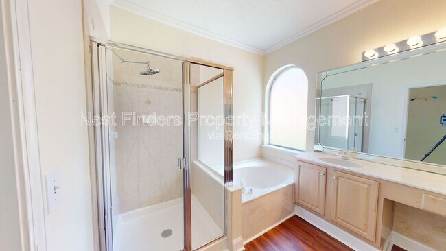 Building Photo - 9035 Hampton Landing Dr E