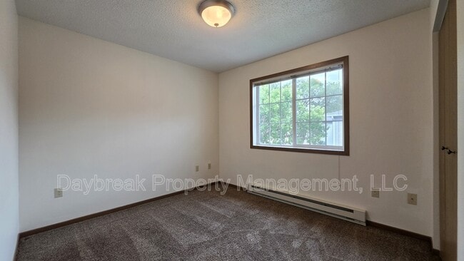 Building Photo - 303 16th St S