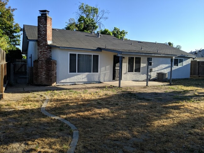 Building Photo - 1533 Jackellen Ln