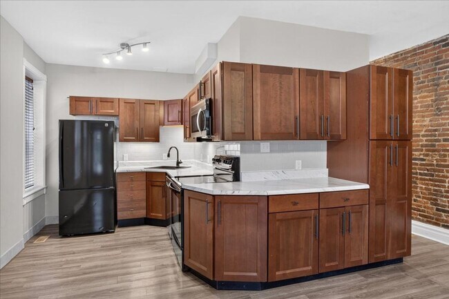 Building Photo - 4252 Castleman Ave