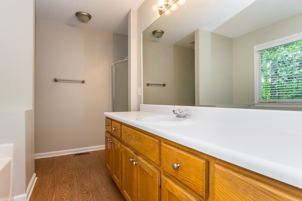 Building Photo - 18 Black Water Dr