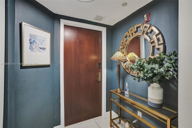 Building Photo - 9559 Collins Ave