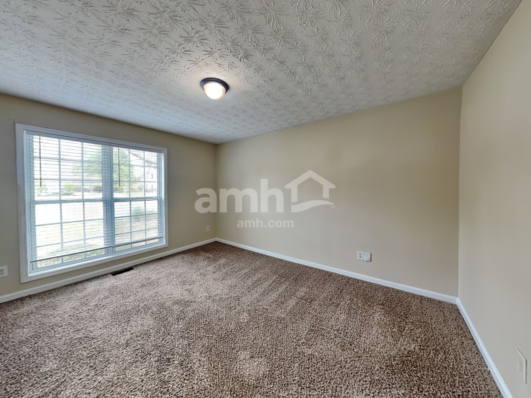 Building Photo - 3257 Tuggle Ives Dr