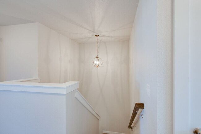 Building Photo - Now Leasing this Modern 3 Bedroom Townhome!