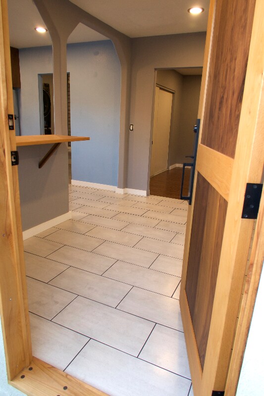 Building Photo - 3547 E Green St