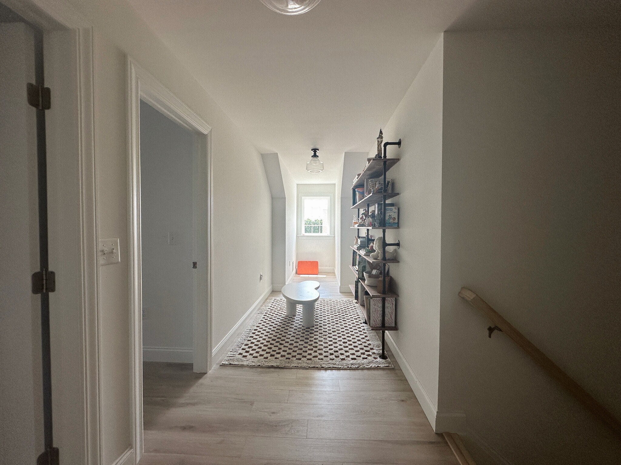 Building Photo - 206 Buckton Dr