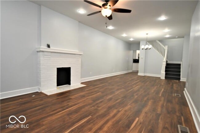 Building Photo - 2959 N Delaware St