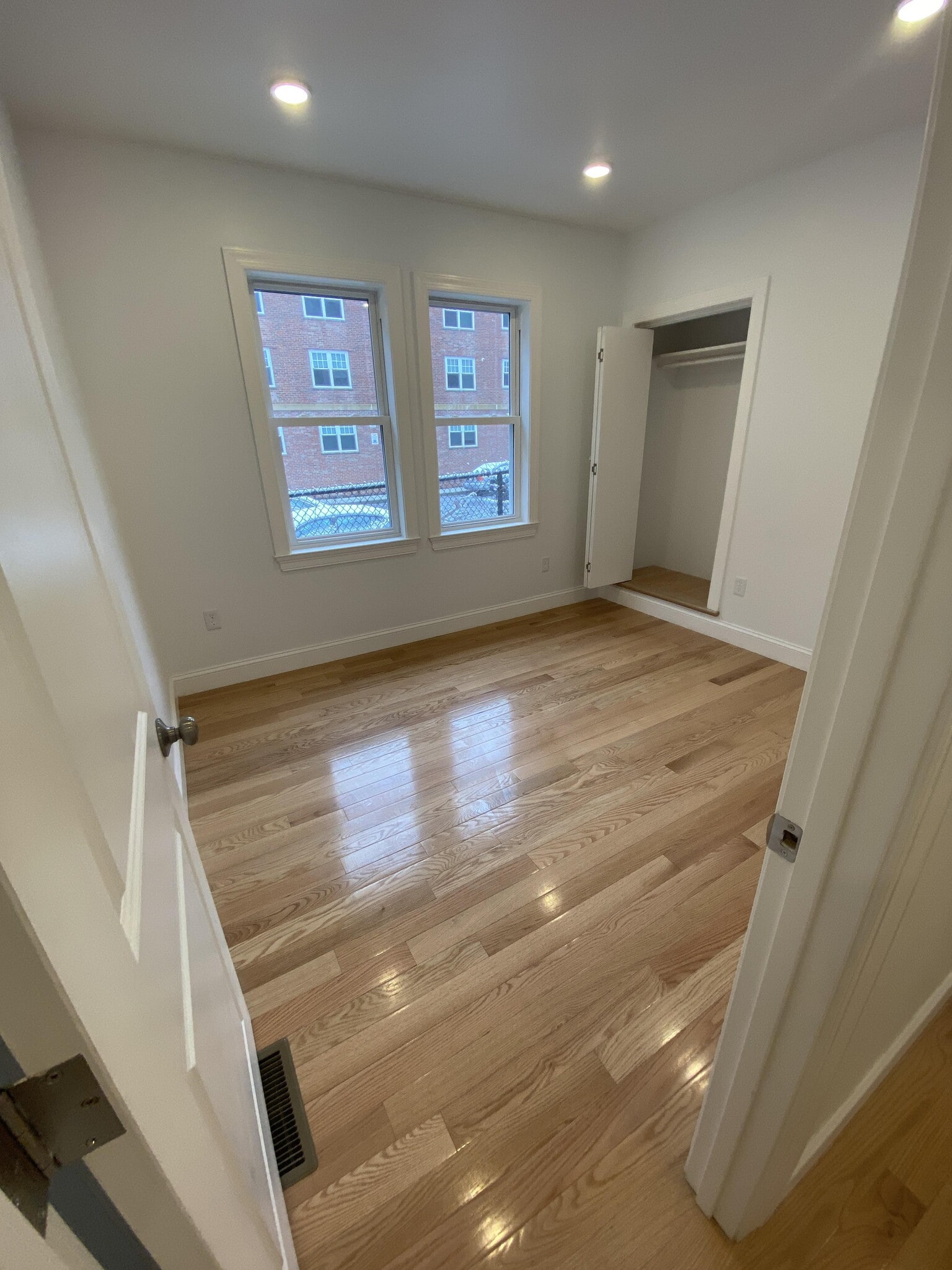 Building Photo - 145 Prospect St