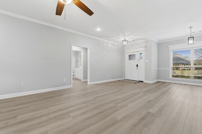 Building Photo - Mins from LRAFB with Solar panels