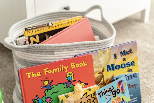 Building Photo - 103 S 13th St