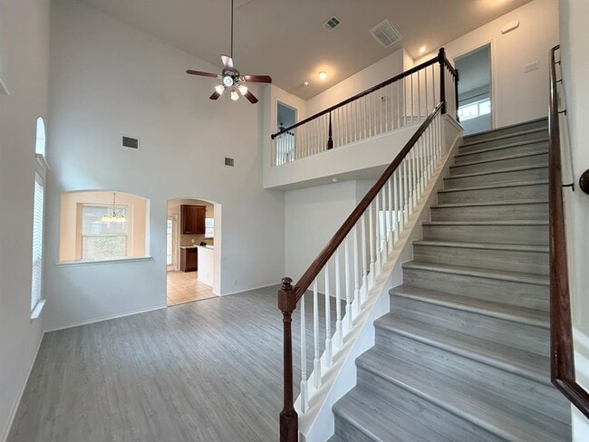 Building Photo - 8712 Wood Stork Dr