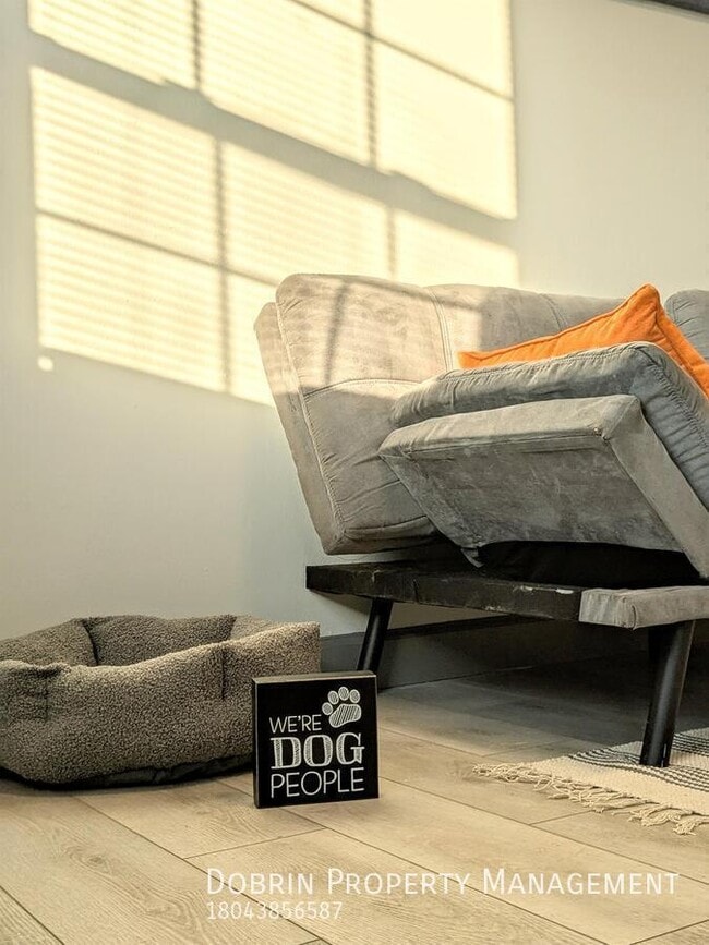 Building Photo - 1703 Colorado Ave