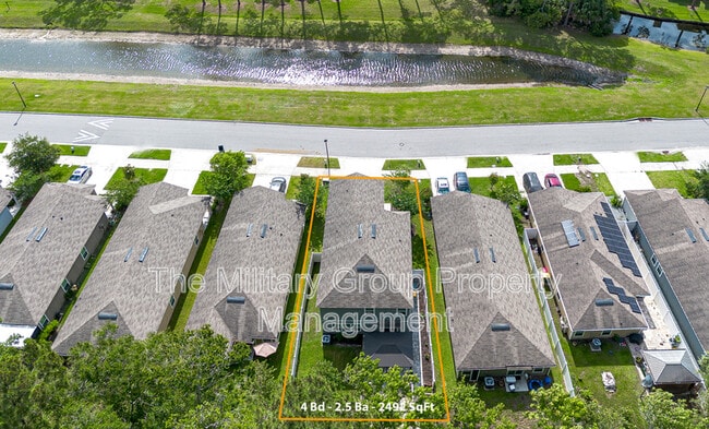 Building Photo - 7814 Meadow Walk Ln