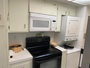 Building Photo - 4010 Galt Ocean Dr