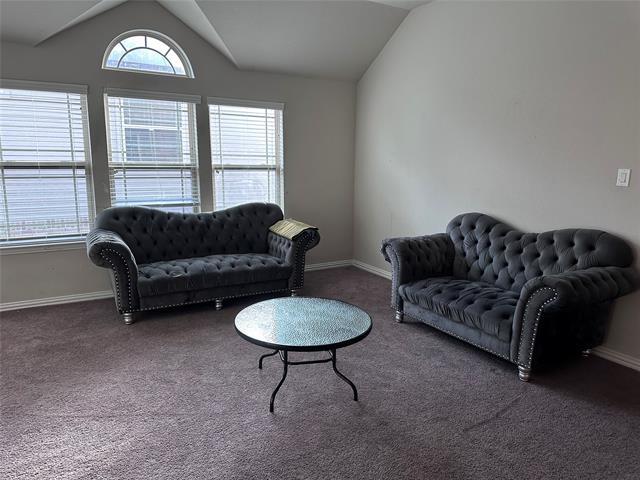 Building Photo - 912 Foxtail Dr