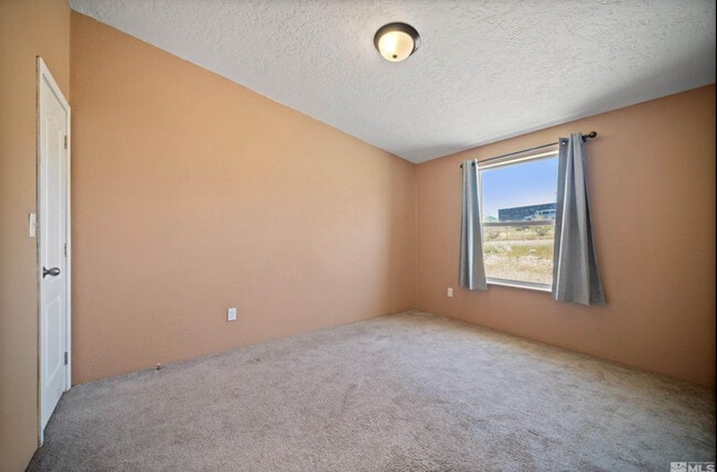 Building Photo - 5185 Buffalo Dr