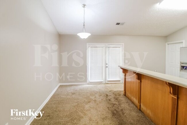 Building Photo - 3558 Wesley Dr
