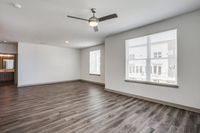 Building Photo - 2 bedroom in Dallas TX 75235