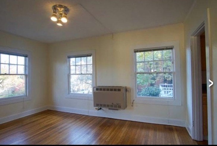 Building Photo - 1635 NW 25th Ave