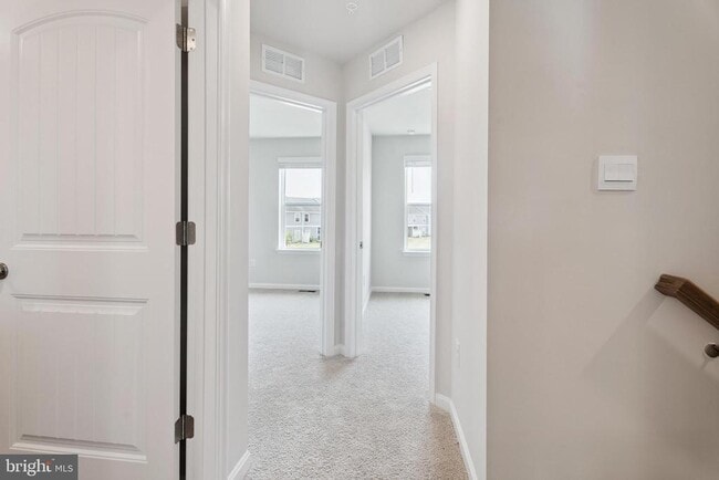 Building Photo - 1408 SUGARPLUM Ln