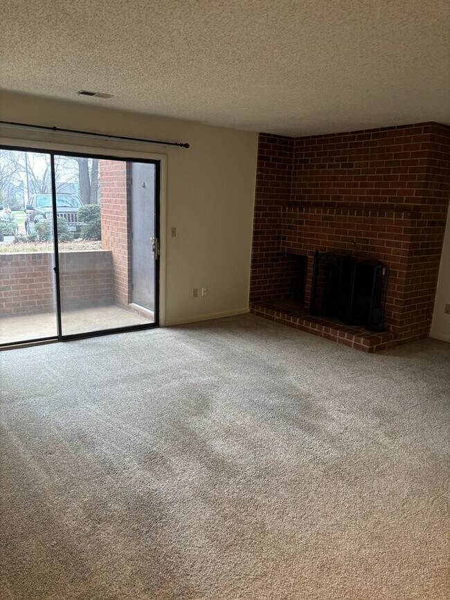 Building Photo - 138 Green Turtle Ln