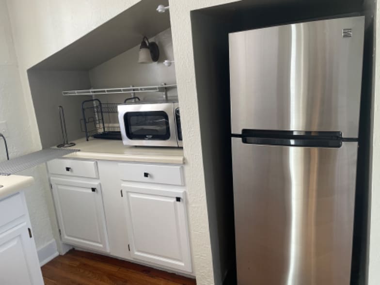 Building Photo - 408 Harrison St