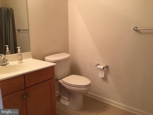 Building Photo - 141 Masterson Ct