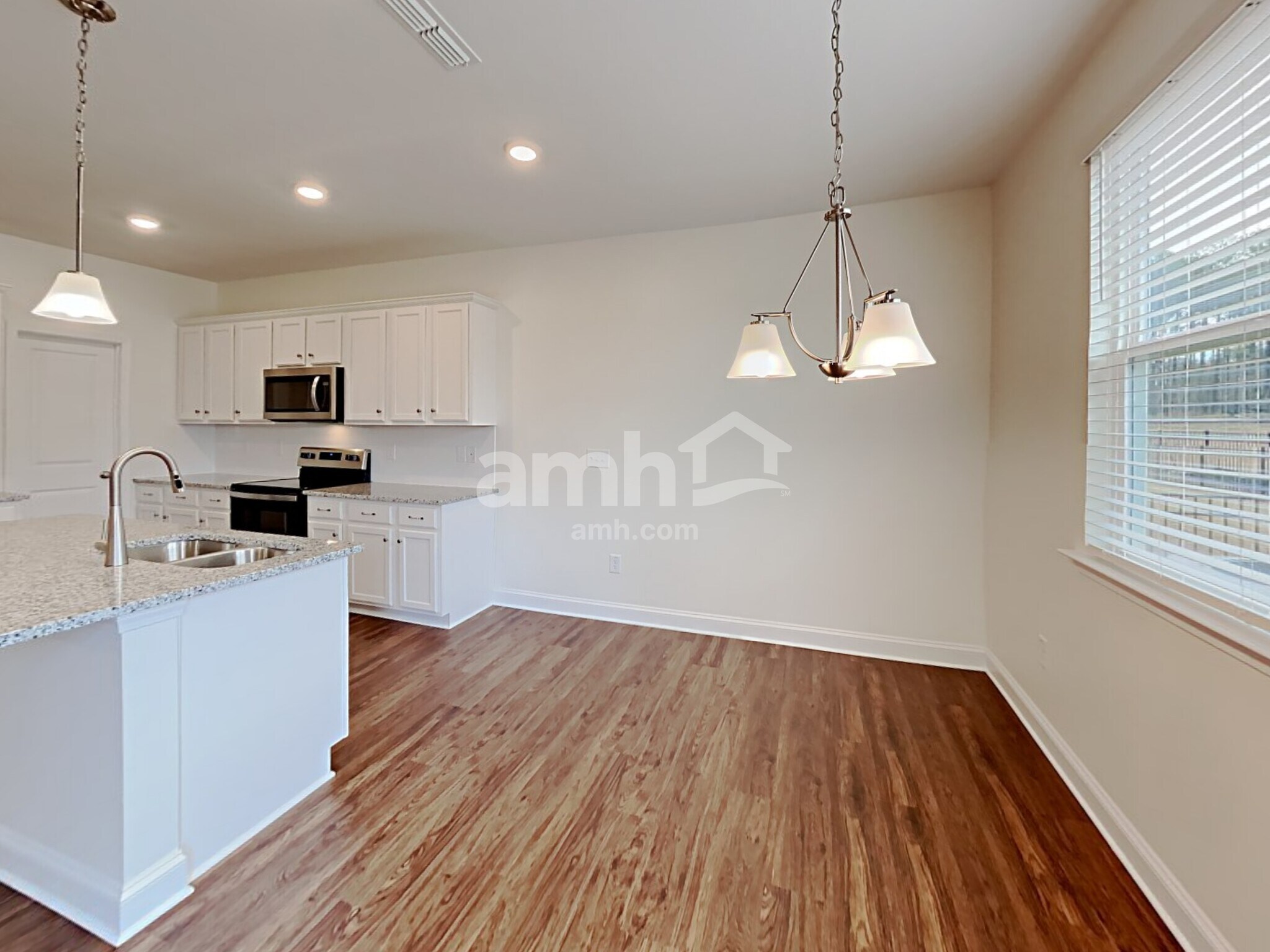 Building Photo - 3239 Brierhill Rd