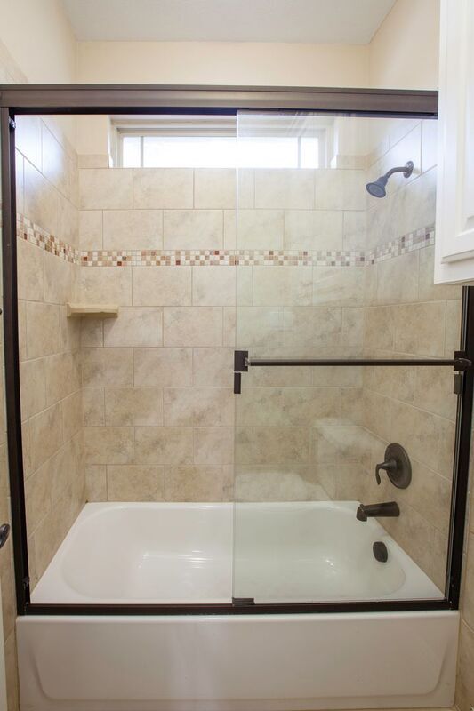 Building Photo - 8100 Rosemont Dr